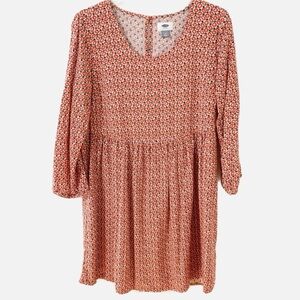 Old Navy Three Quarter Sleeve Dress with Scoop Neck Key Hole Back 3/4 Sleeves